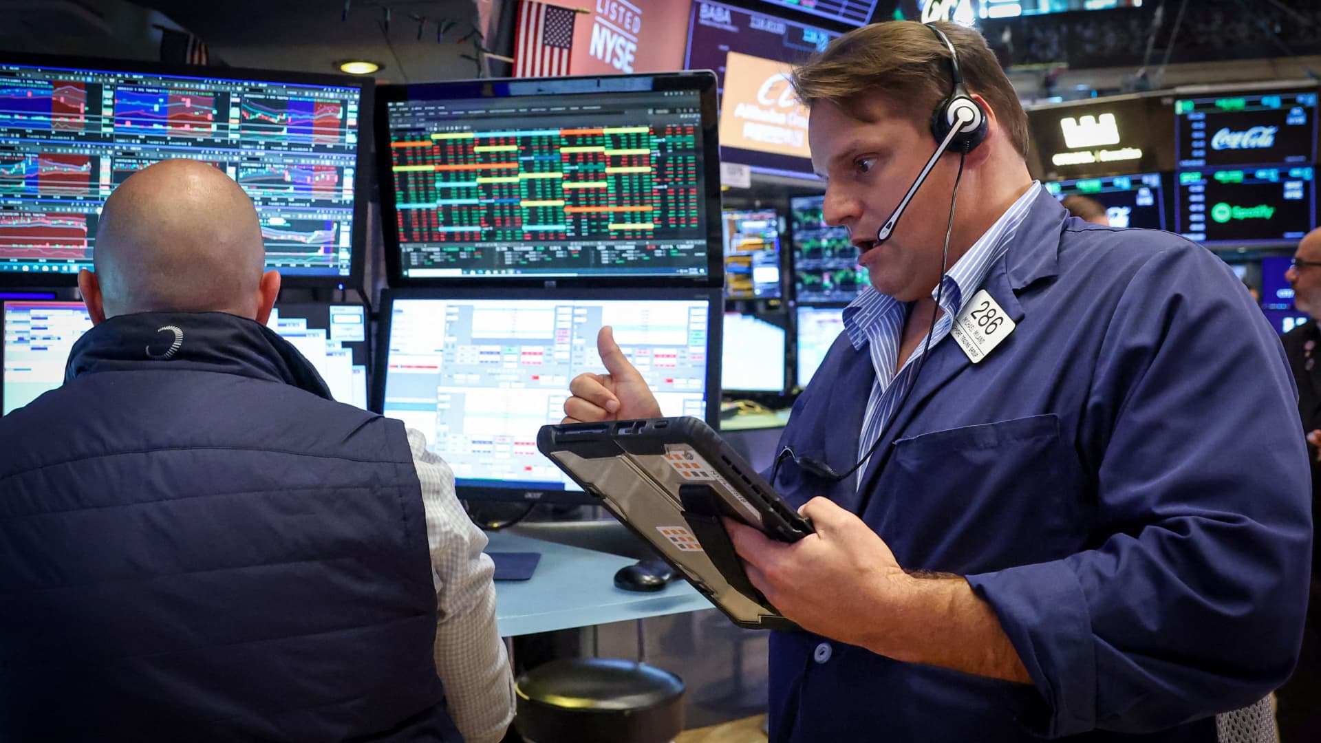 S&P 500 and Nasdaq are higher to start the week as U.S. oil wavers, chipmakers rise: Live updates