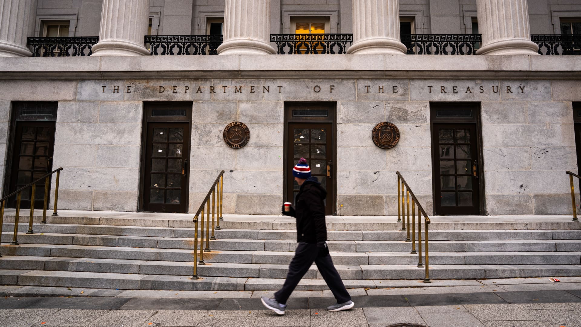 Beaten-up bond market may be nearing ‘escape velocity’ for investors. Here’s what that means