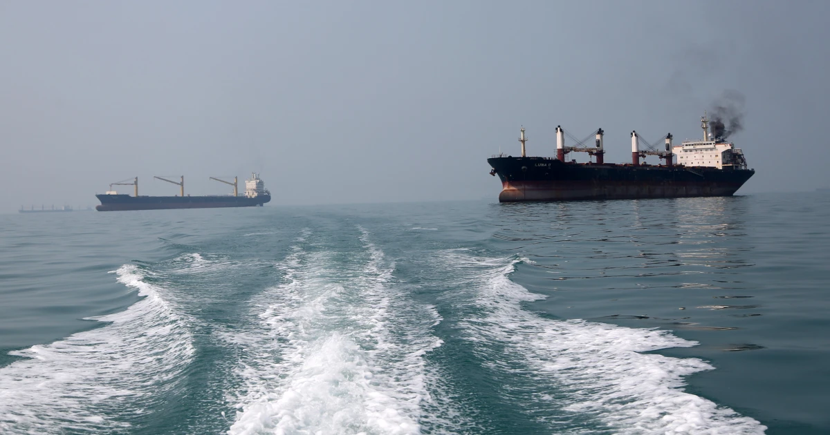 U.S. crude oil hits $100 for the first time since May